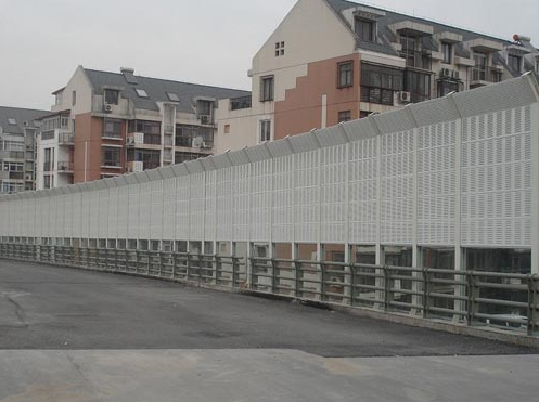 <a href=http://mypgl.com/news_article?news_id=110>隔音屏障</a>