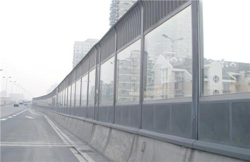 <a href=http://mypgl.com/news_article?news_id=133>公路聲屏障</a>