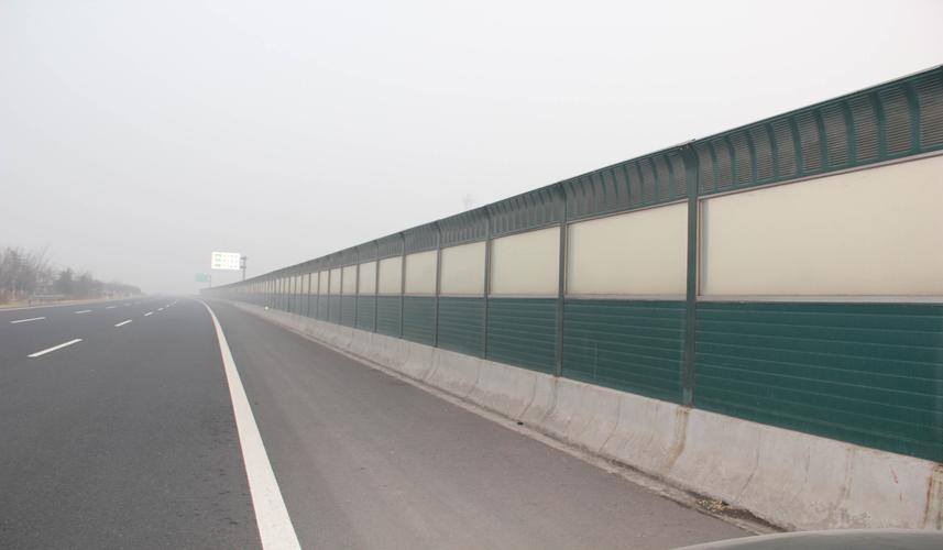 <a href=http://mypgl.com/news_article?news_id=141>聲屏障</a>